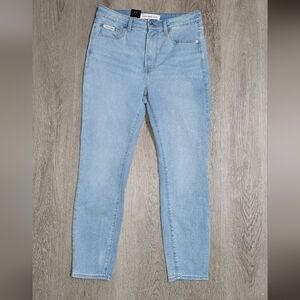 Calvin Klein Light Blue High Rise Skinny Ankle